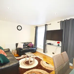 Appartement Modern 4 Bedroom, Londres